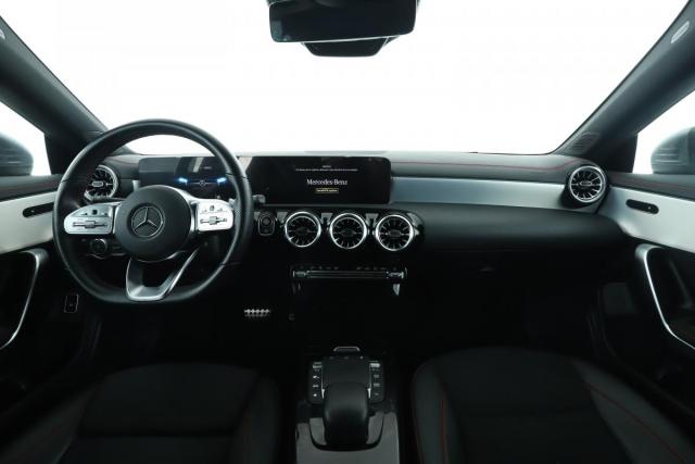 Mercedes Benz Cla image 6