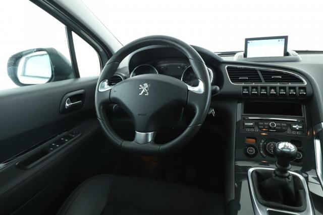 Peugeot 3008 image 1
