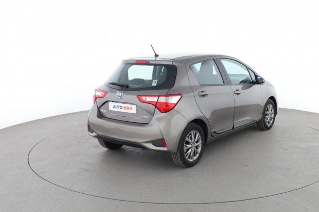 Toyota Yaris image 2