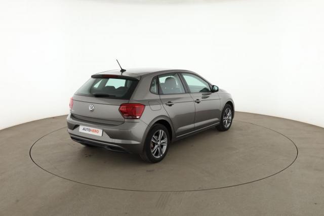Volkswagen Polo image 9