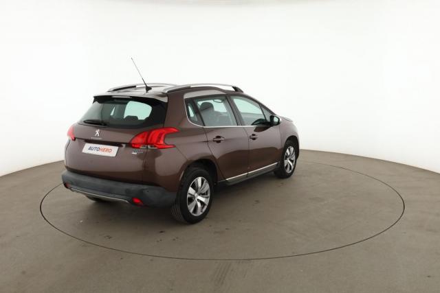Peugeot 2008 image 1