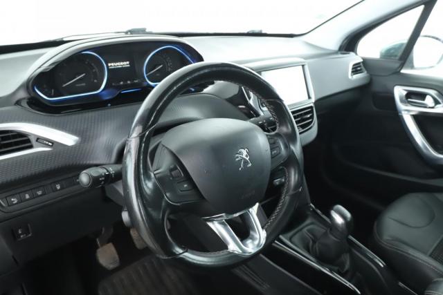 Peugeot 2008 image 5