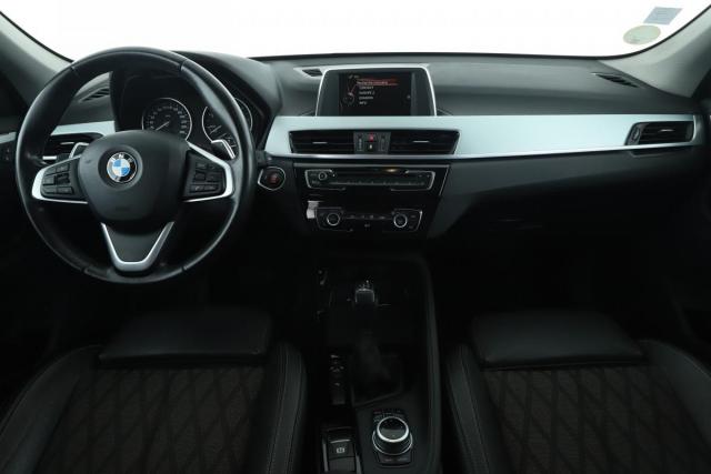Bmw X1 image 2