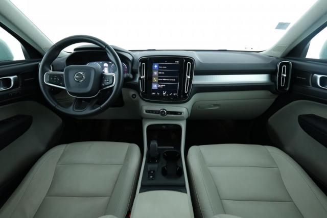 Volvo Xc40 image 3