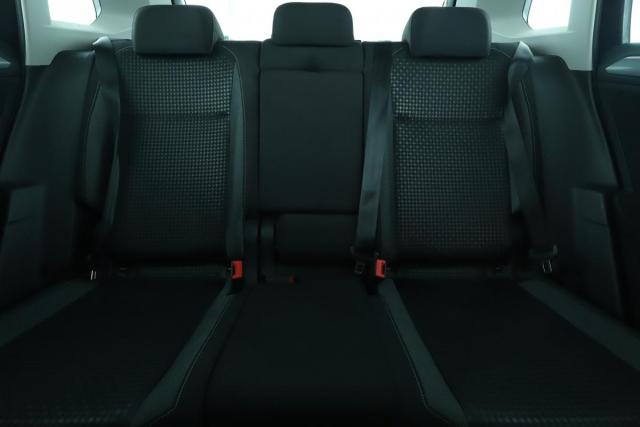 Volkswagen Tiguan image 2