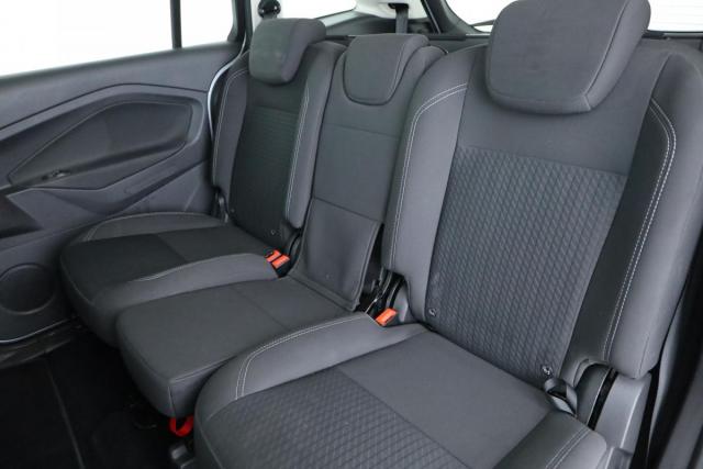 Ford Grand C-Max image 7
