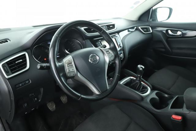 Nissan Qashqai image 8
