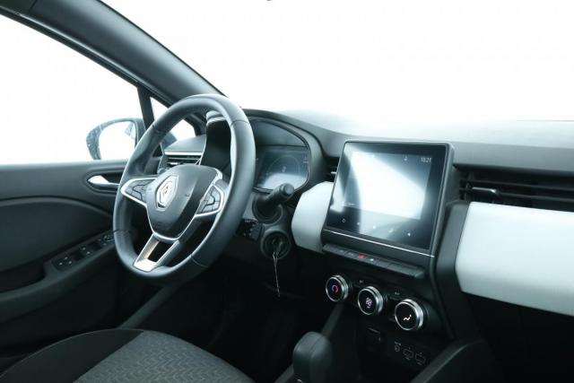 Renault Clio image 8