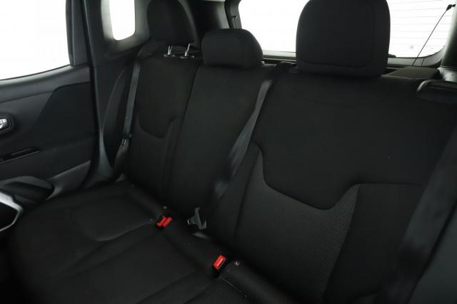Jeep Renegade image 1