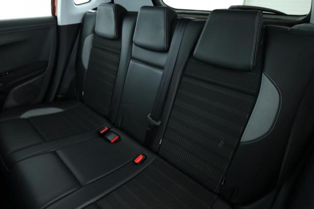 Peugeot 2008 image 1