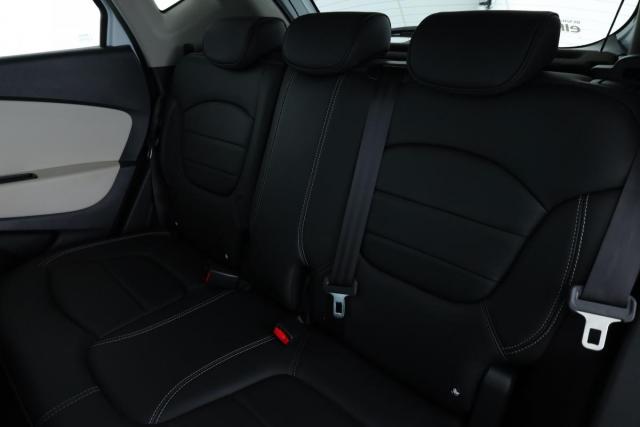 Renault Captur image 6