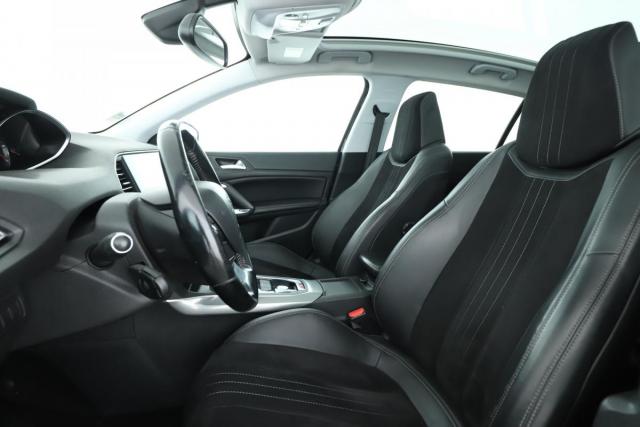 Peugeot 308 image 6