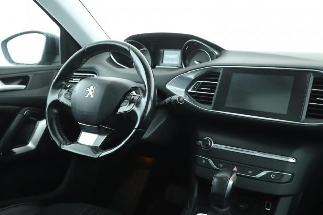 Peugeot 308 image 5