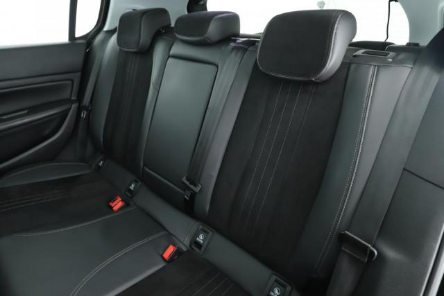 Peugeot 308 image 7