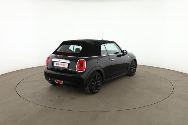 Mini Cabrio image 9