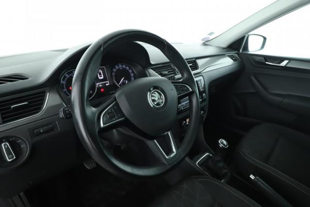 Skoda Rapid image 2