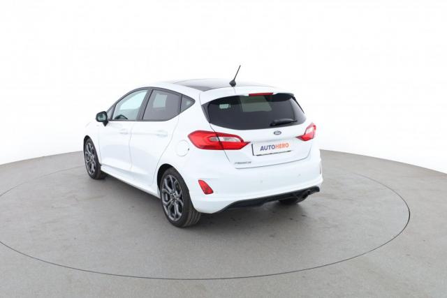 Ford Fiesta image 6