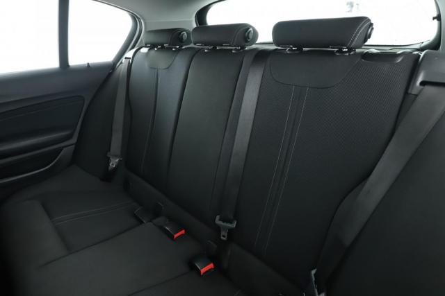 Bmw Série 1 image 5