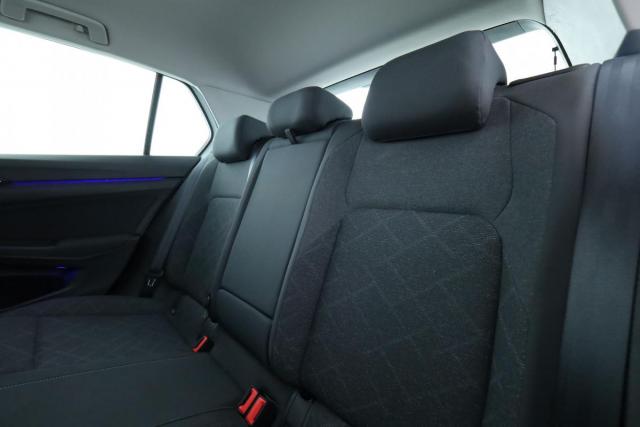 Volkswagen Golf image 1