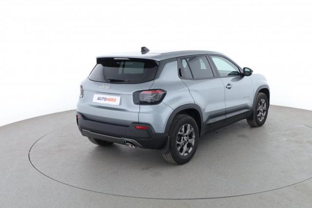 Jeep Avenger image 3