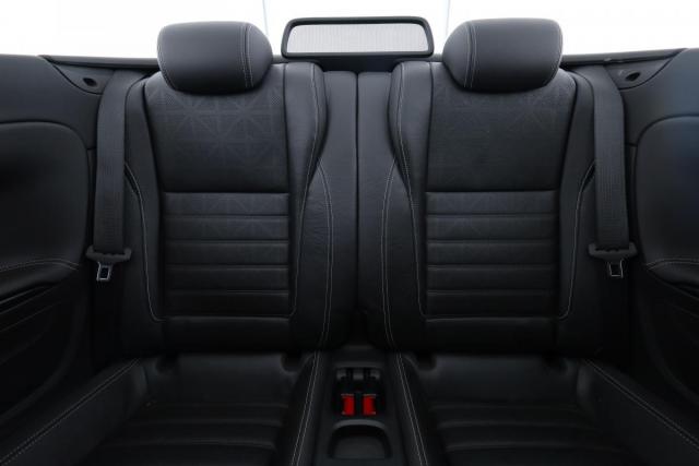 Opel Cascada image 8