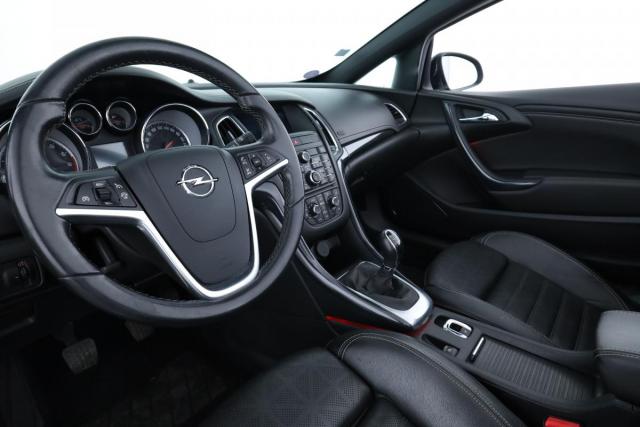 Opel Cascada image 4