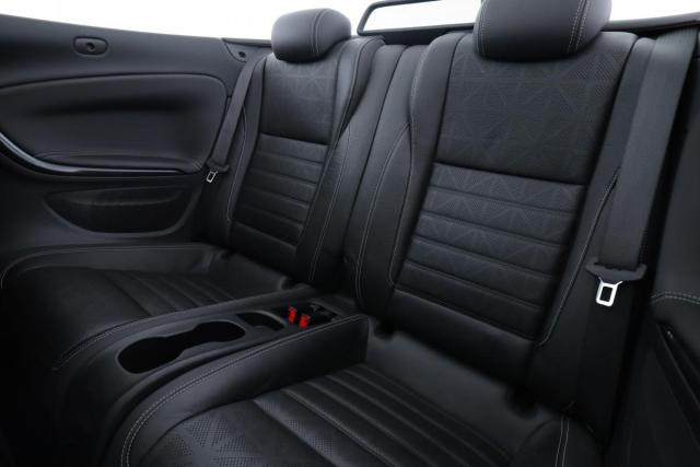 Opel Cascada image 9