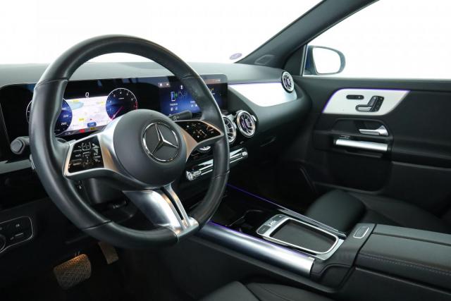 Mercedes Benz Gla image 2