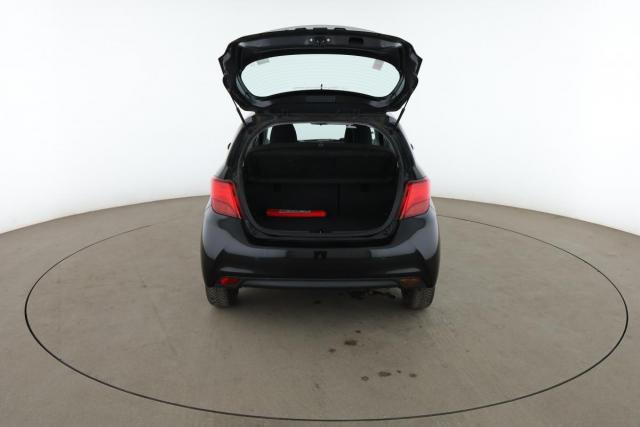 Toyota Yaris image 8