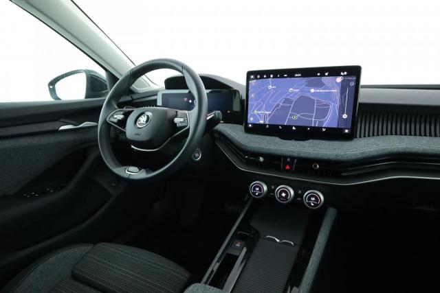 Skoda Superb Combi image 4