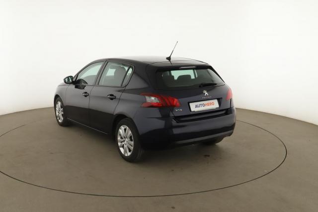 Peugeot 308 image 8