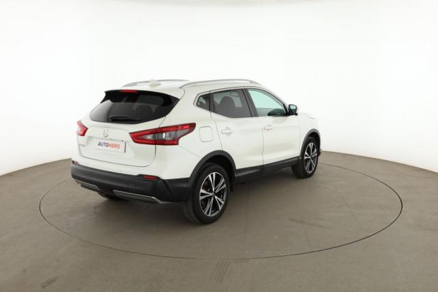 Nissan Qashqai image 1