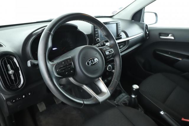 Kia Picanto image 9