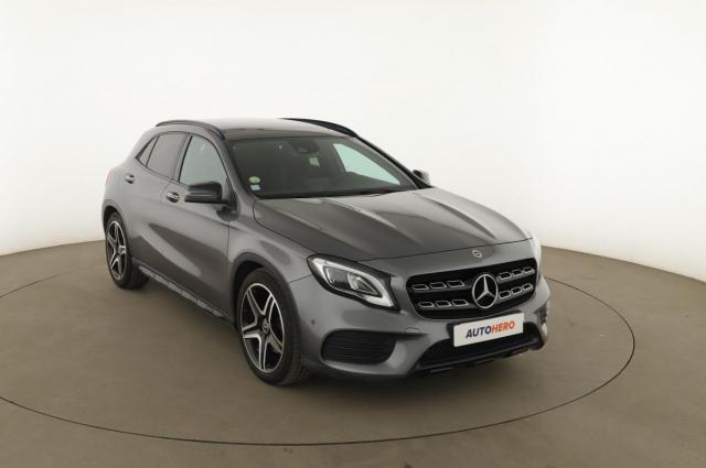 Mercedes Benz Gla image 8