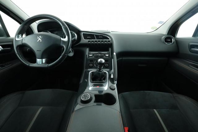 Peugeot 3008 image 8