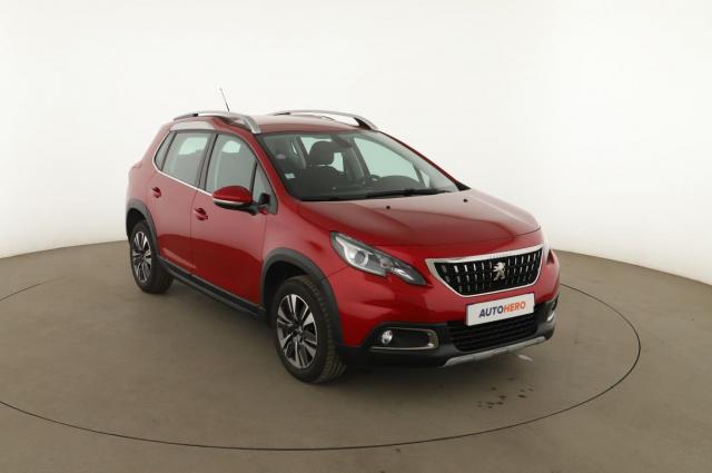 Peugeot 2008 image 2