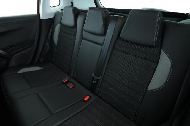 Peugeot 2008 image 7