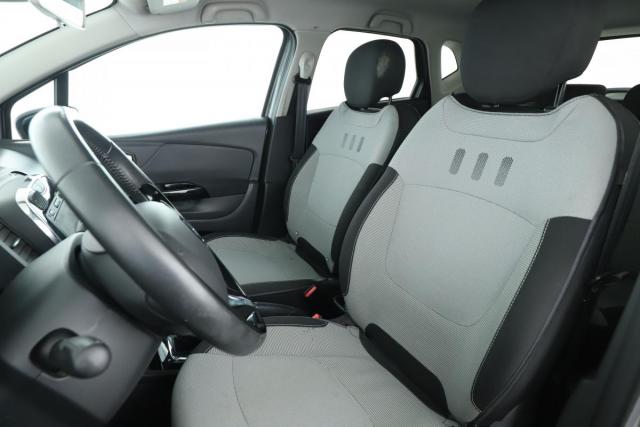 Renault Captur image 1