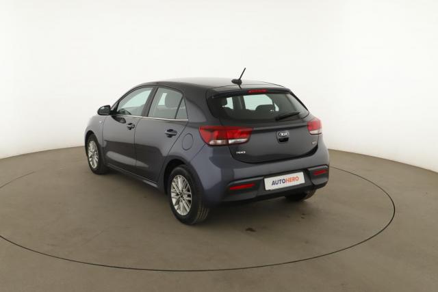 Kia Rio image 2