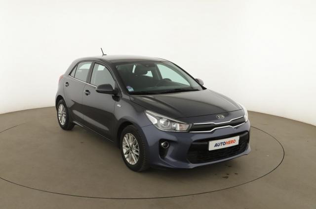 Kia Rio image 3