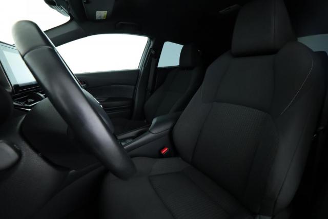 Toyota C-Hr image 4
