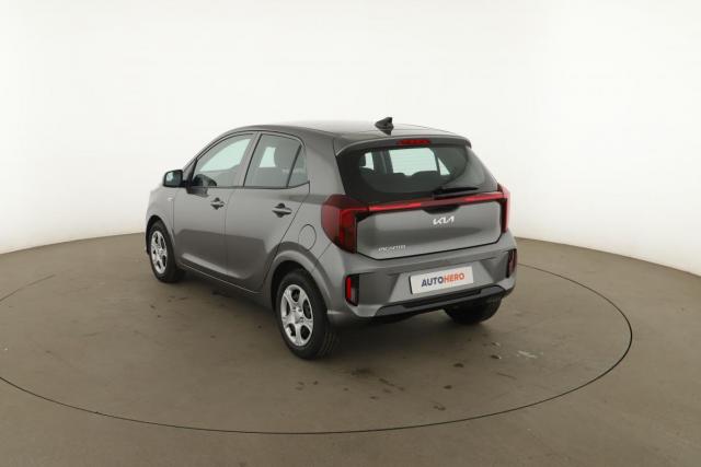 Kia Picanto image 6