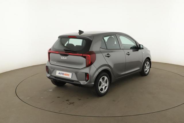 Kia Picanto image 4