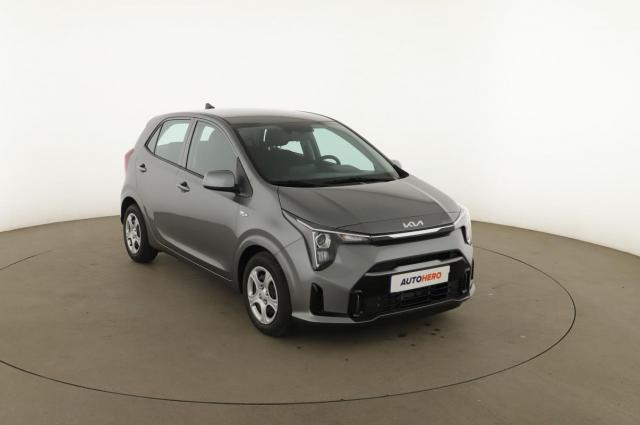 Kia Picanto image 8