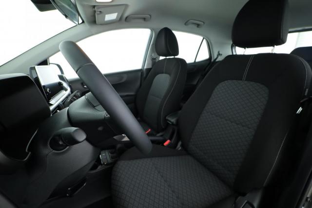 Kia Picanto image 1