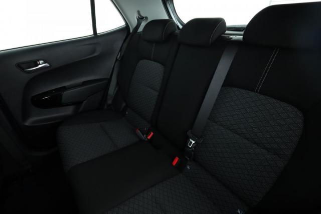 Kia Picanto image 9
