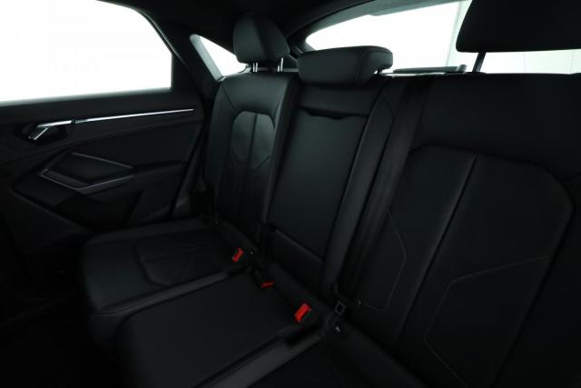 Audi Q3 Sportback image 9