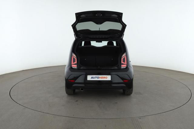 Volkswagen Up! image 4