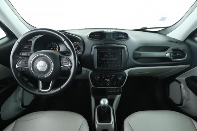 Jeep Renegade image 1