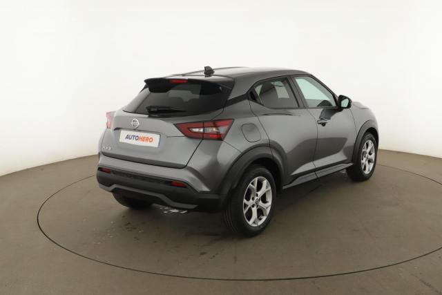 Nissan Juke image 5